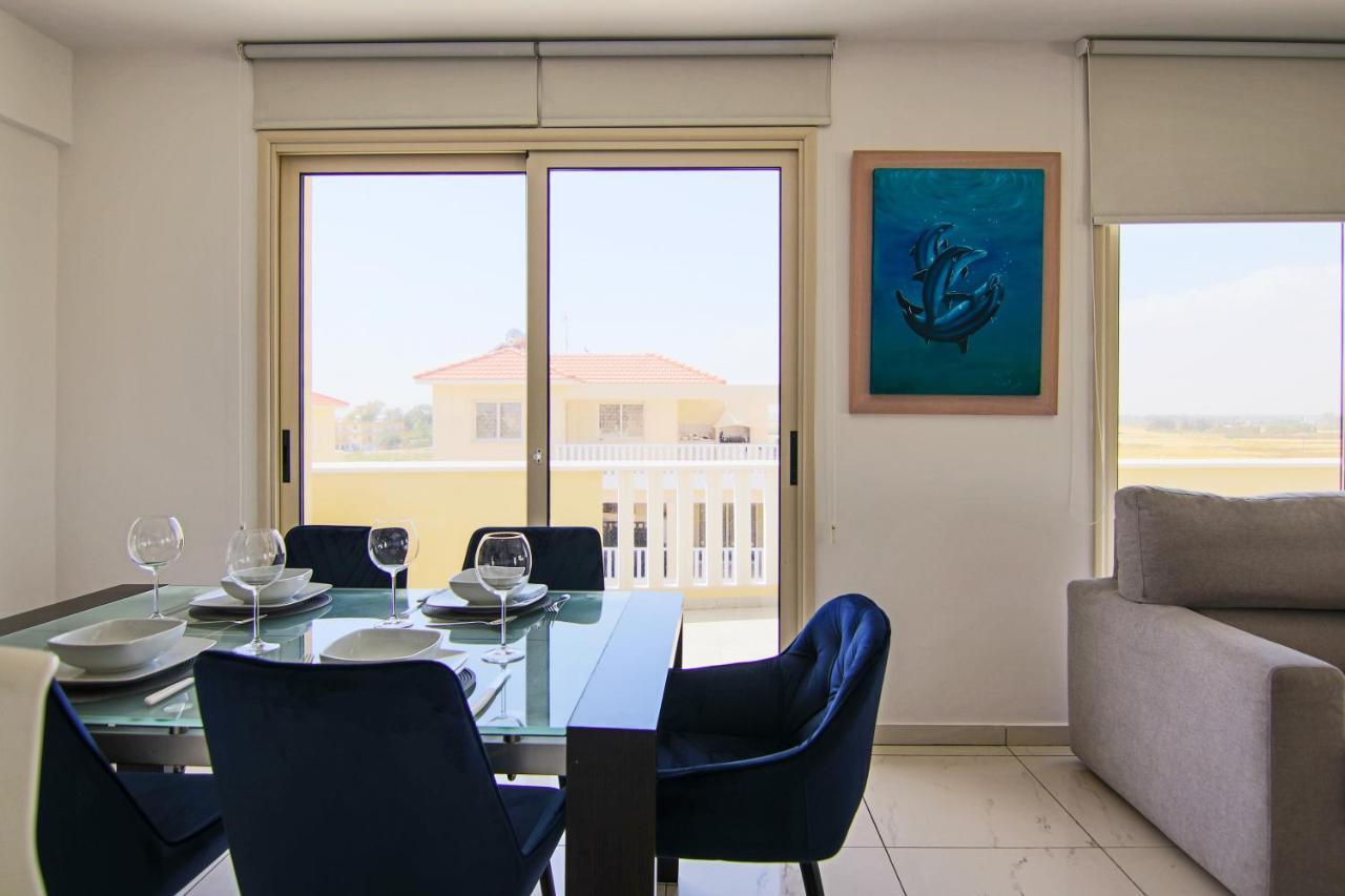 Seaside Luxury Flat Pervolia Lägenhet Exteriör bild